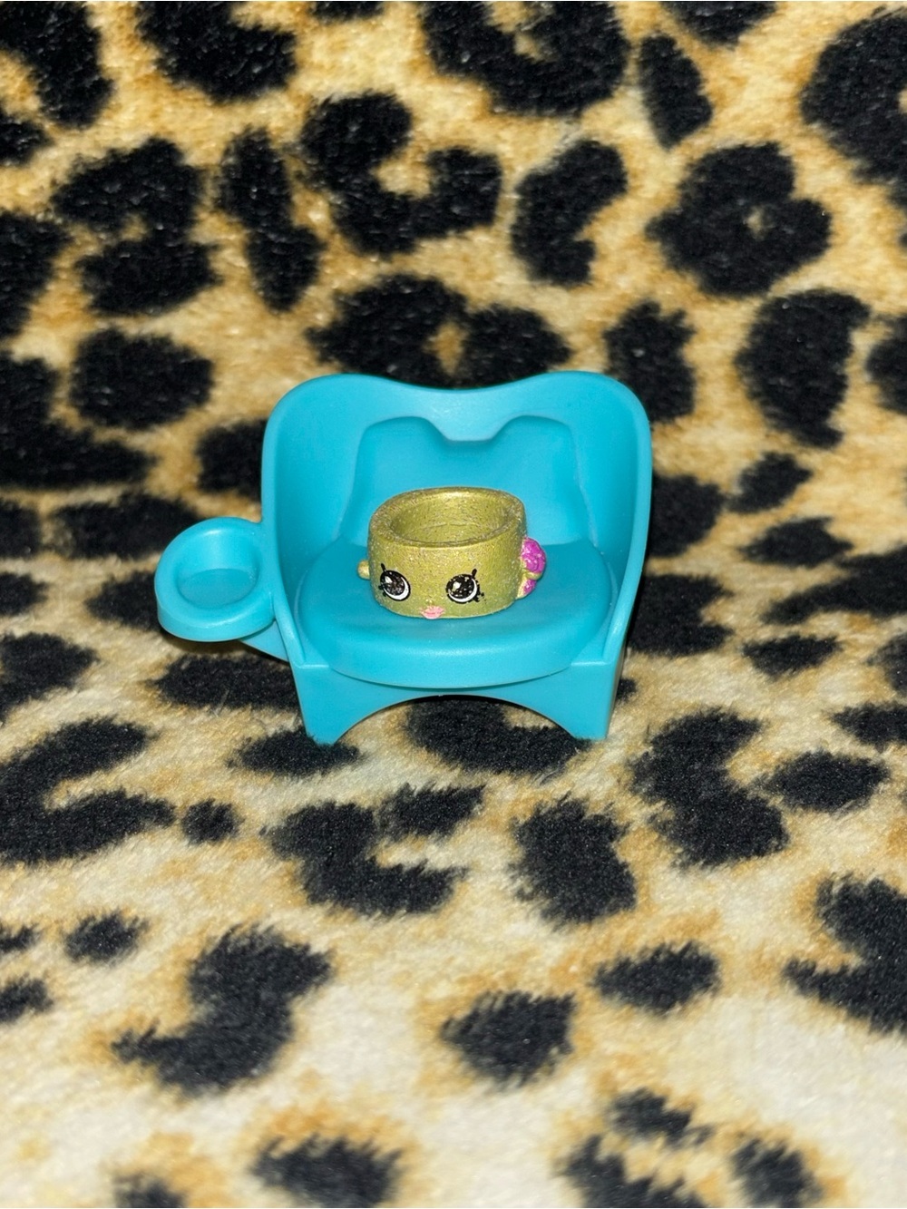 shopkins season 7 ultra rare andy bandy (limited time SALE)